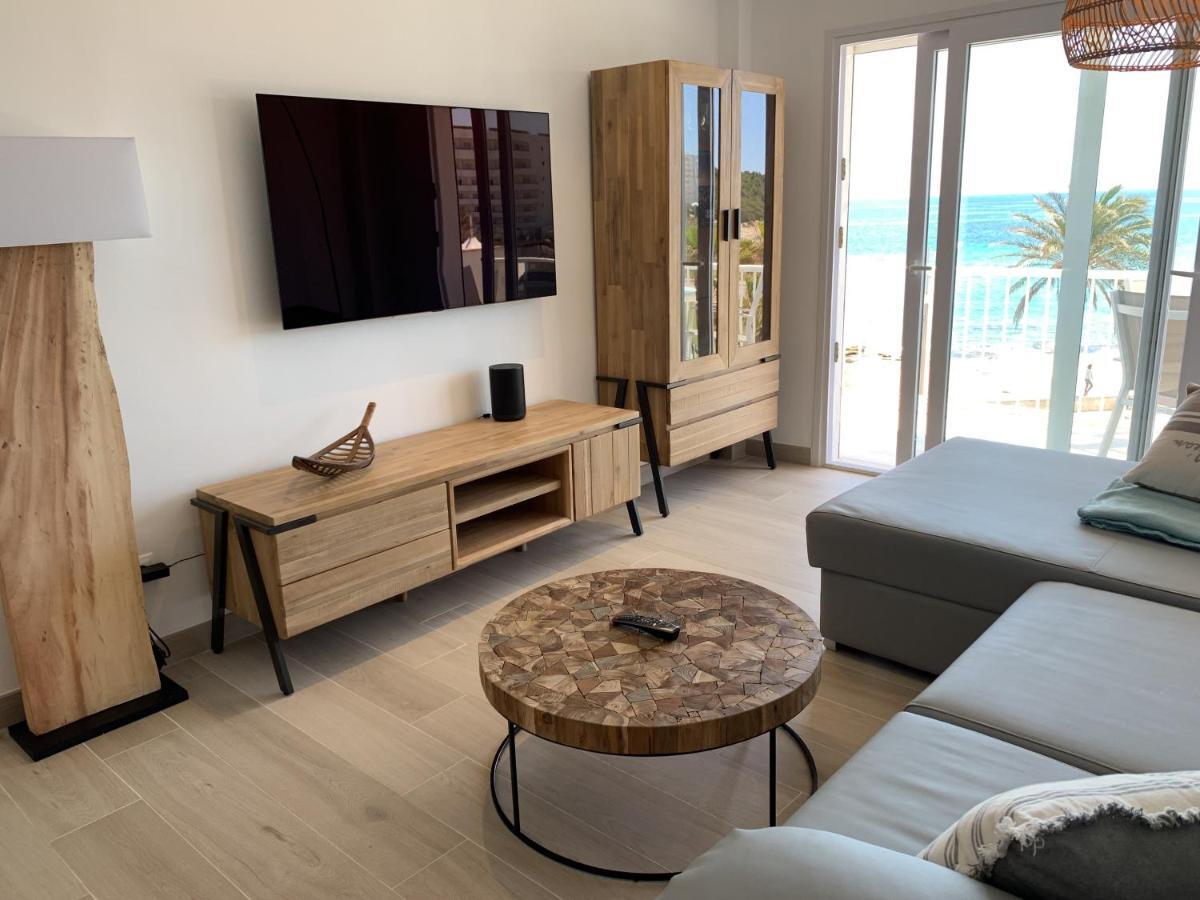 Sea Club Apartments 칼라 미요르 외부 사진